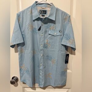 Salty Crew Weekender SS Tech Woven Button Shirt Men Small Blue Hawaiian Floral
